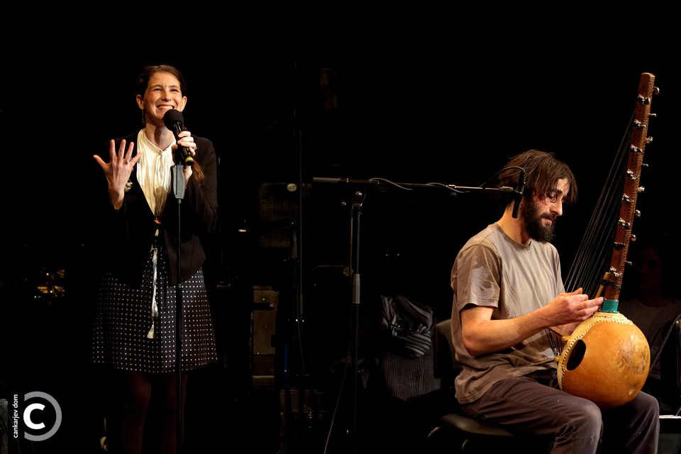 Oma in jelka, tisoče let