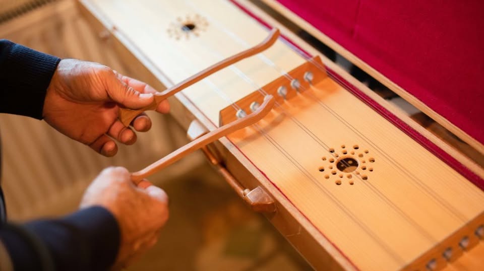 Študijski krožek Kozmične razsežnosti zvoka in glasbe – uvodno srečanje