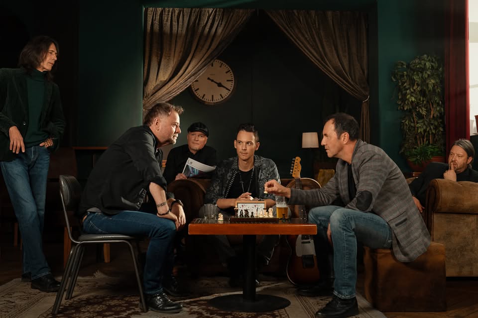 Poletni glasbeni večeri v Žički kartuziji: Mi2 Natur(i), 4. 7. 2026