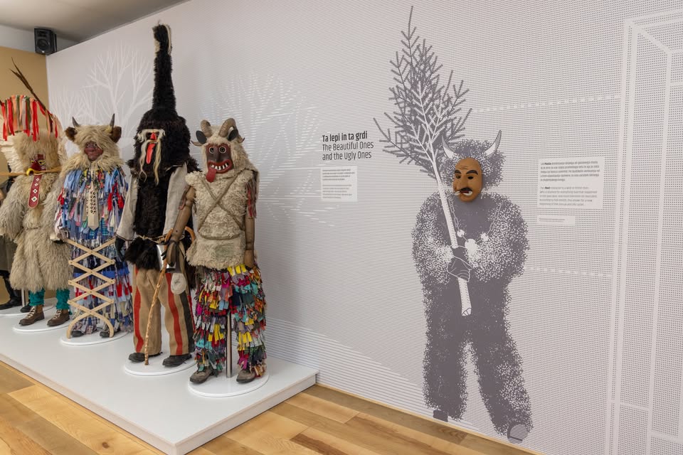 Razstava Maske: Od rituala do karnevala, vodstvo z avtorji razstave