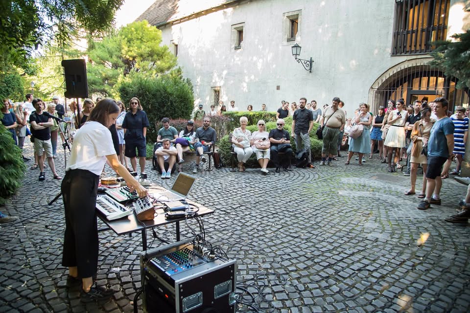 Odprti razpis za enomesečno rezidenco v Budimpešti v mesecu novembru 2026