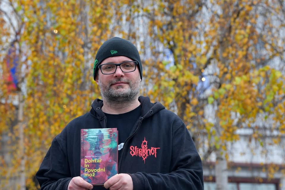 Pomenkovanje s Pižamo: Aljoša Harlamov: Dohtar in Povodni mož mož