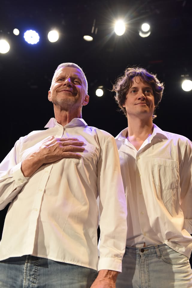 ŽIVLJENJE V TEATRU, za izven