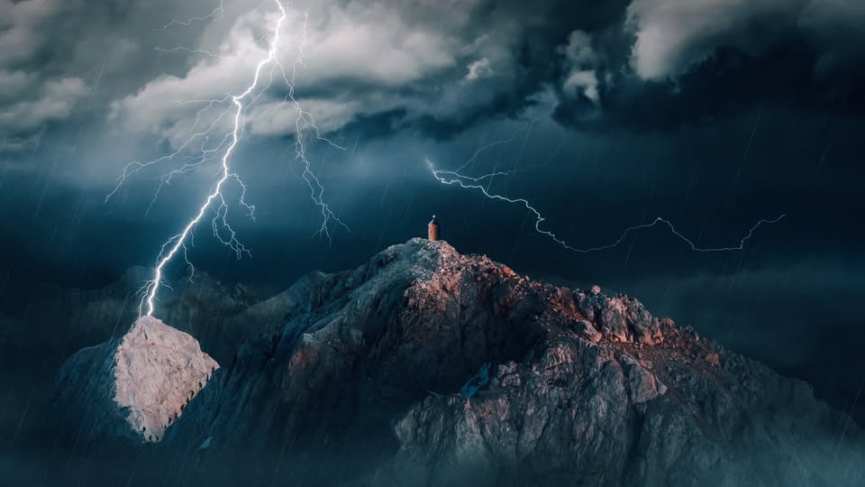 TRIGLAV: POT ODREŠITVE, dokumentarni film s pogovorom