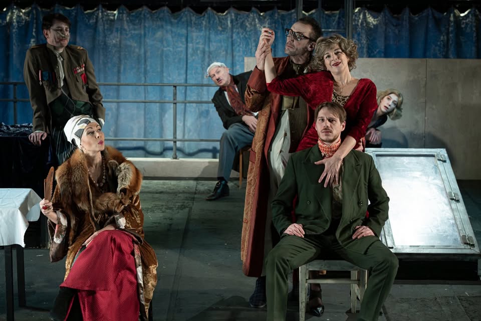 Gledališka predstava: Tango