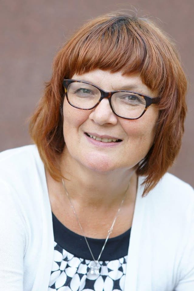 POGOVORNI VEČER Z ALENKO JENSTERLE DOLEŽAL