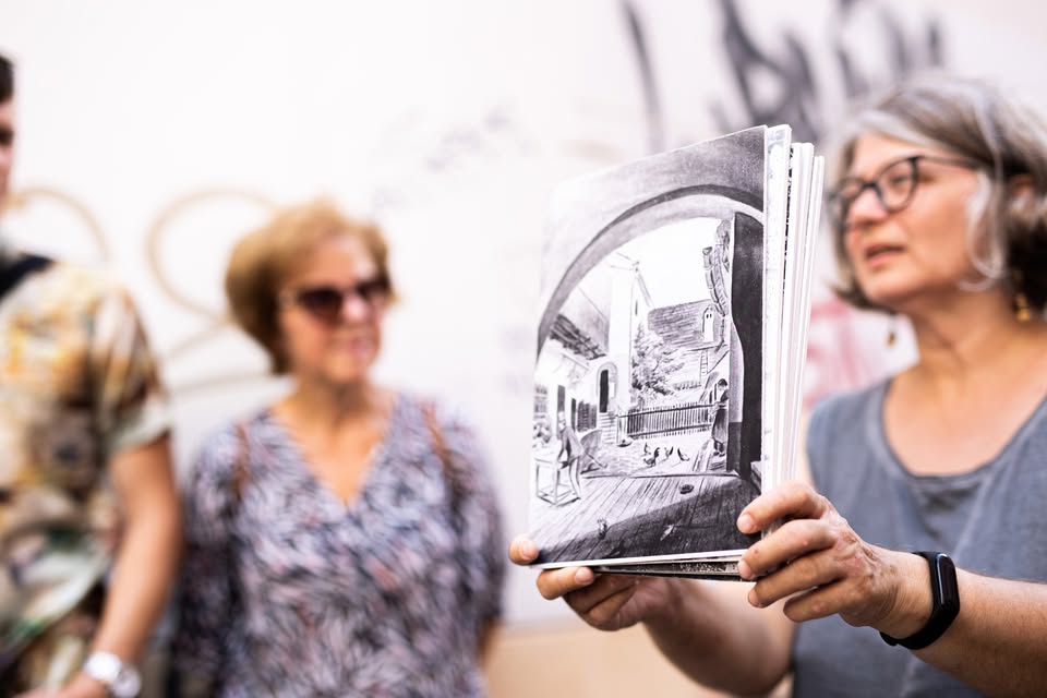 DVORIŠČENJE z Jernejo Ferlež @ Festival sprehodov 2026