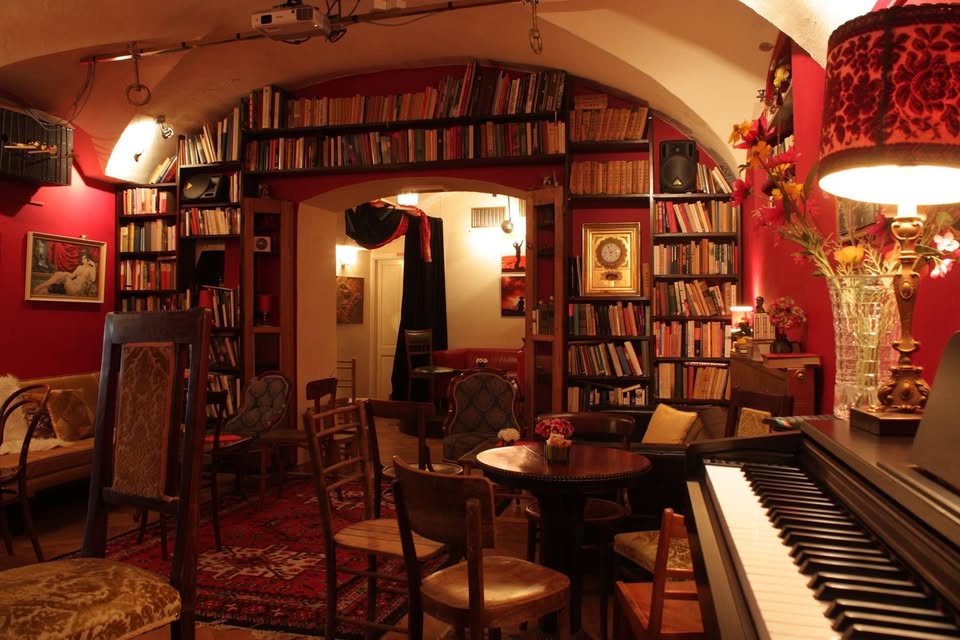 Kavč festival v Daktariju: Pierre Mangeard (FR)