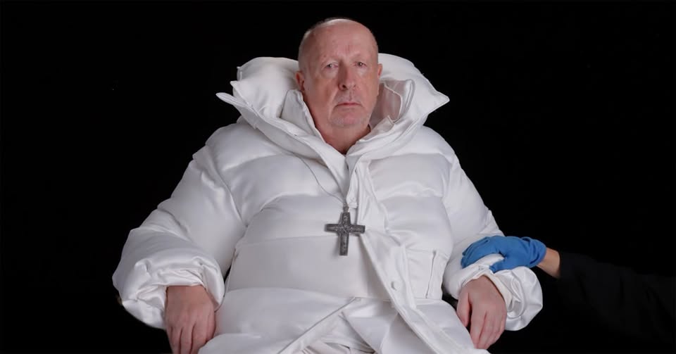 Anatomy of Non-Fact. Chapter 1: AI Hyperrealism by Martyna Marciniak