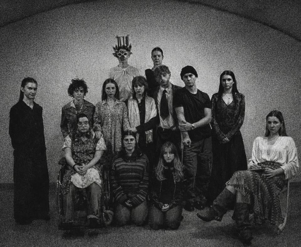 ŠtudenTeater 11.0: NAŠA ZEMLJA ALI VSI SO VENCI VEJLI