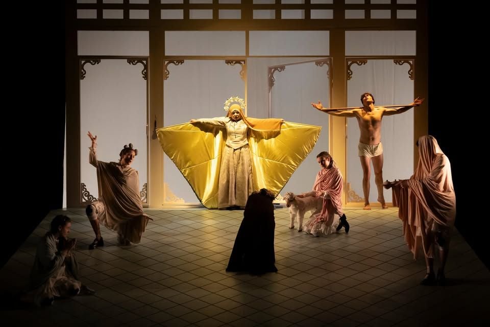 PREMIERA: Hiša Marije Pomočnice