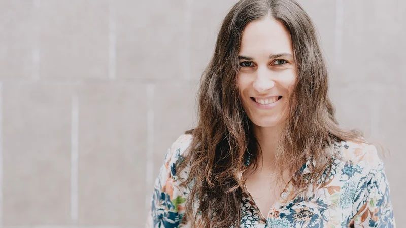 Literarni večer s Tino Vrščaj ob začetku PBS 2026