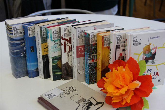 Druženje ob knjigi s Cvetko Sokolov