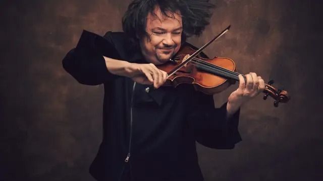 Brezčasni Bach / Timeless Bach
